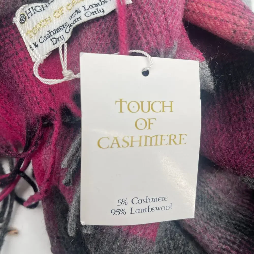 HIGHLAND HOUSE Scarf 5% Cashmere 95% Lambswool Plaid NWT Touch of Cashmere